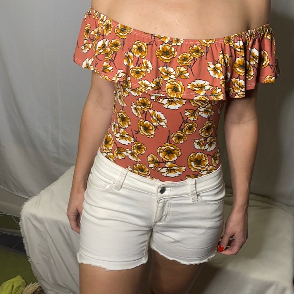 Enough About Me… Off-the-Shoulder Floral Print Bodysuit size medium